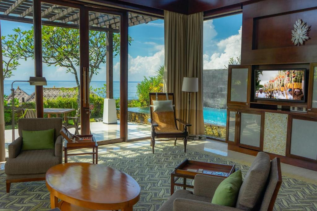 SAMABE BALI SUITES & VILLAS