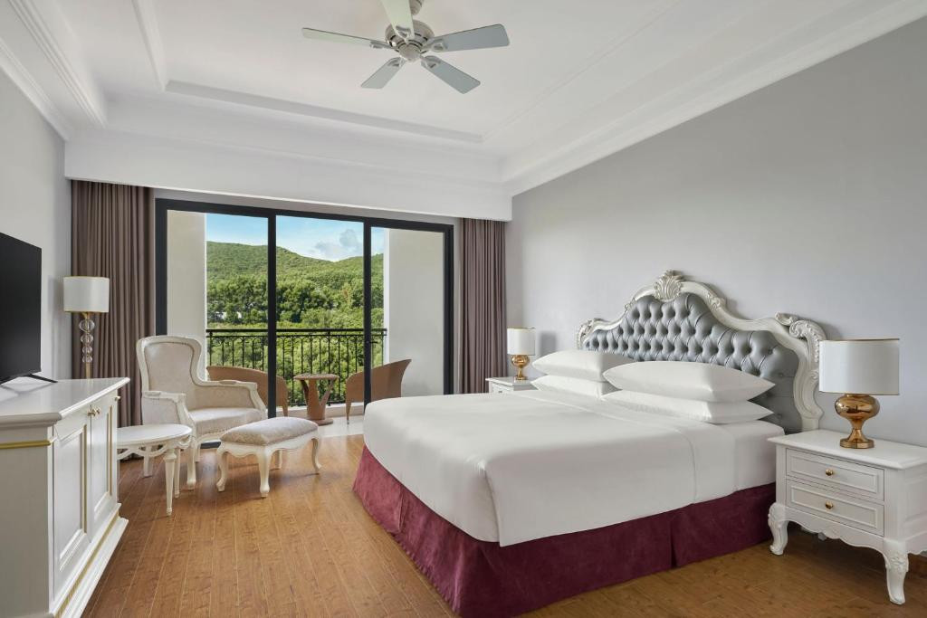NHA TRANG MARRIOTT RESORT & SPA HON TRE ISLAND