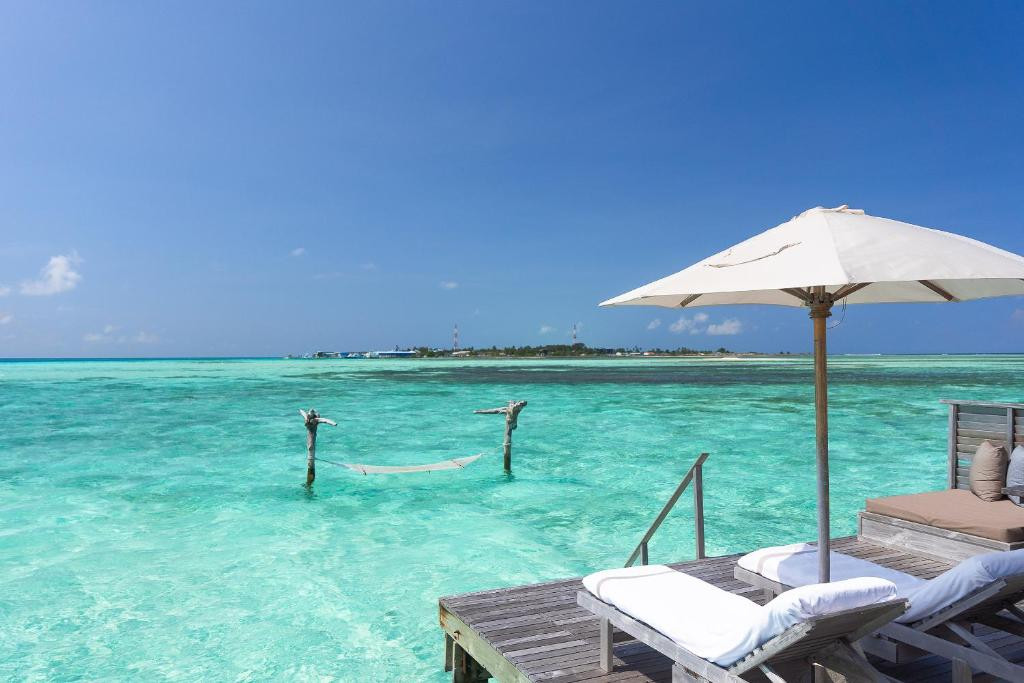 GILI LANKANFUSHI