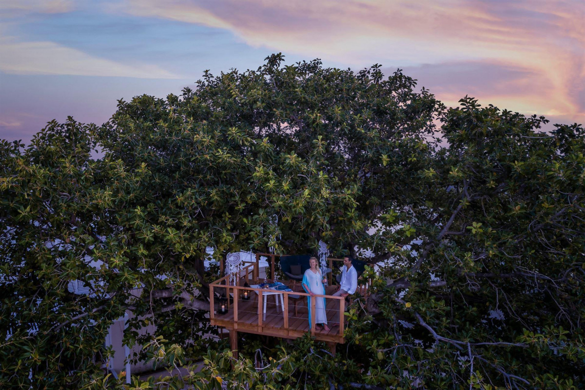 FOUR SEASONS RESORT LANDAA GIRAVARU