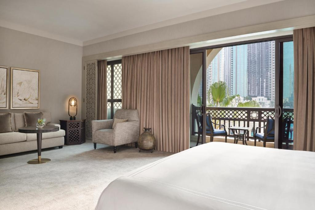 THE PALACE DOWNTOWN DUBAI