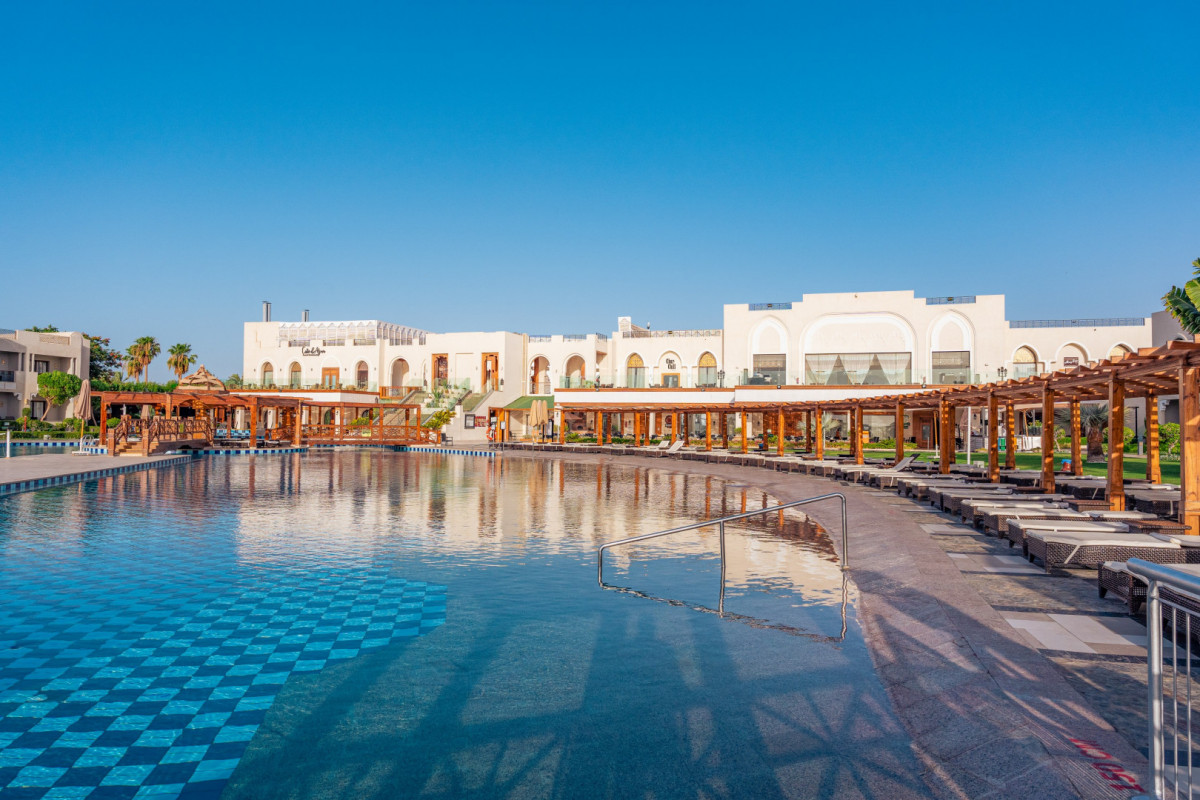 POSH CLUB SUNRISE ARABIAN BEACH RESORT