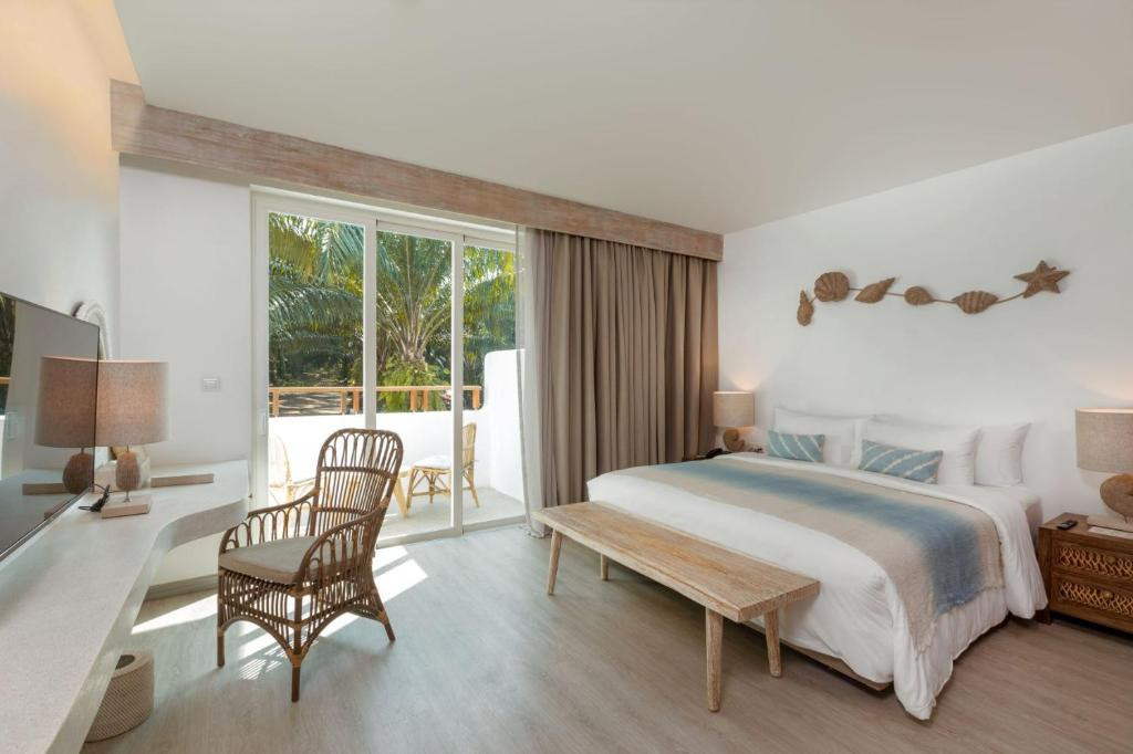 EDEN BEACH RESORT & SPA