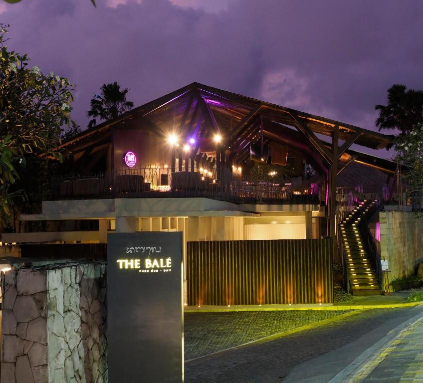 THE BALE HOTEL (ADULT ONLY 16+)