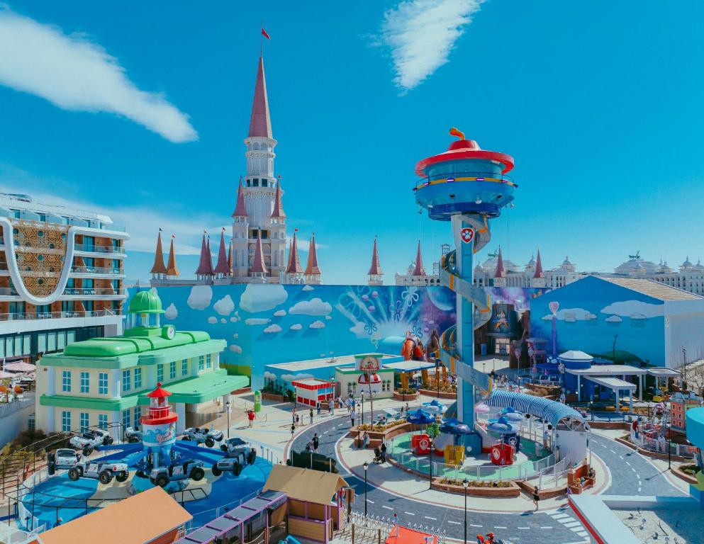 RIXOS DOWNTOWN ANTALYA THE LAND OF LEGENDS FREE ACCESS