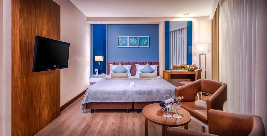 BAIA LARA HOTEL