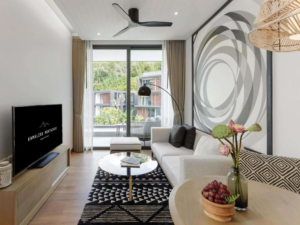 KAMALISS MONTAZURE PHUKET MGALLERY COLLECTION