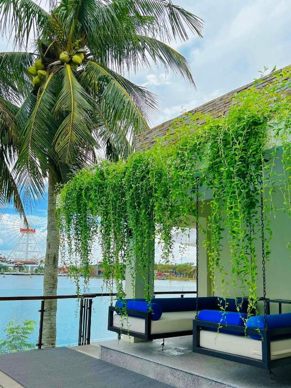 THE BLOSSOM RESORT ISLAND DA NANG