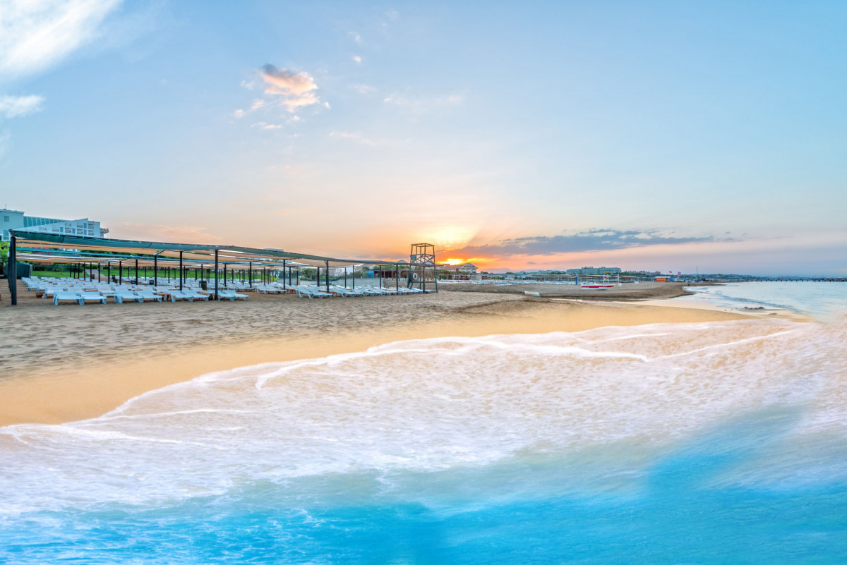 ROYAL ATLANTIS SPA & RESORT