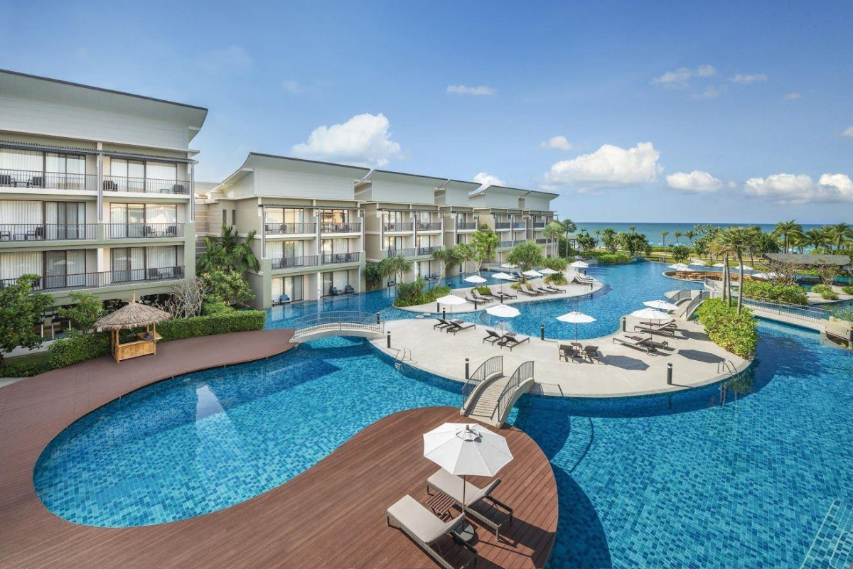 LE MERIDIEN KHAO LAK RESORT & SPA