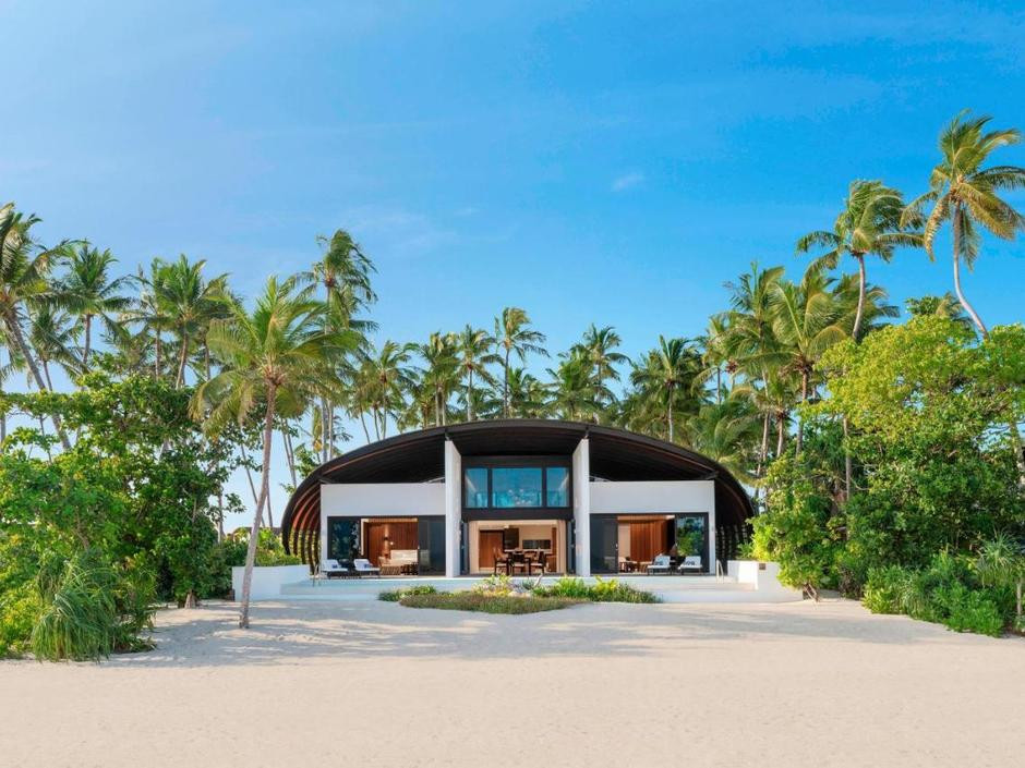 THE WESTIN MALDIVES MIRIANDHOO RESORT