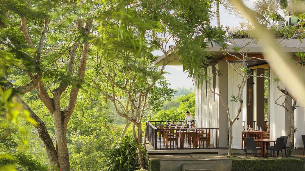MAYA UBUD RESORT & SPA
