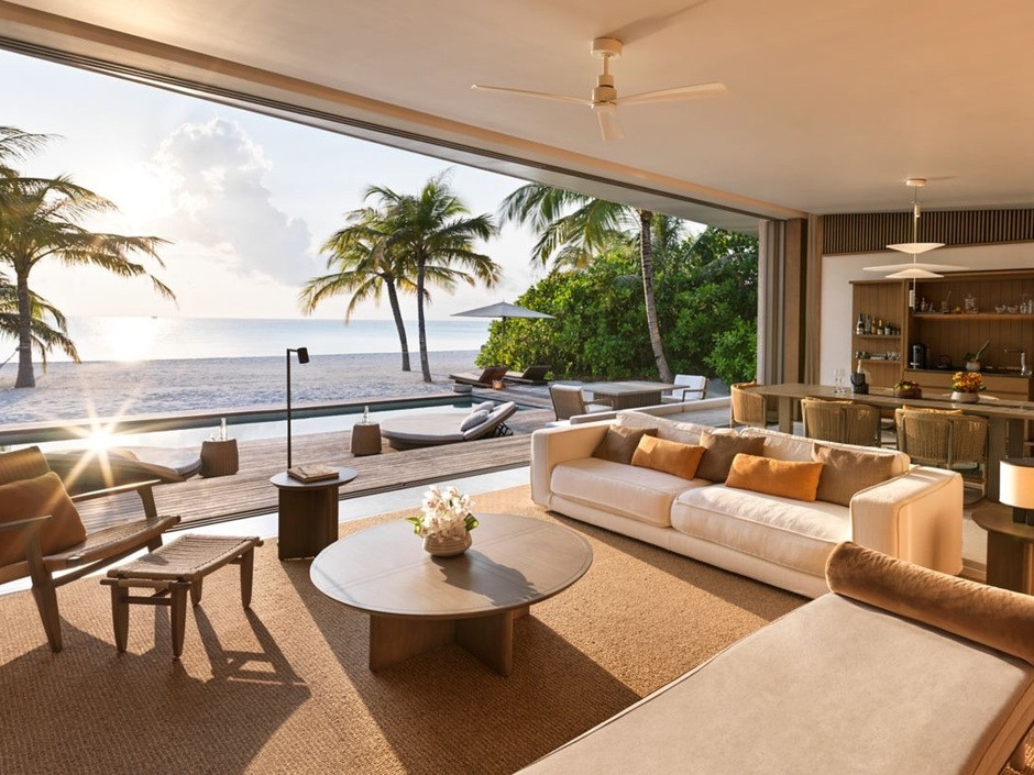 THE RITZ CARLTON MALDIVES FARI ISLANDS