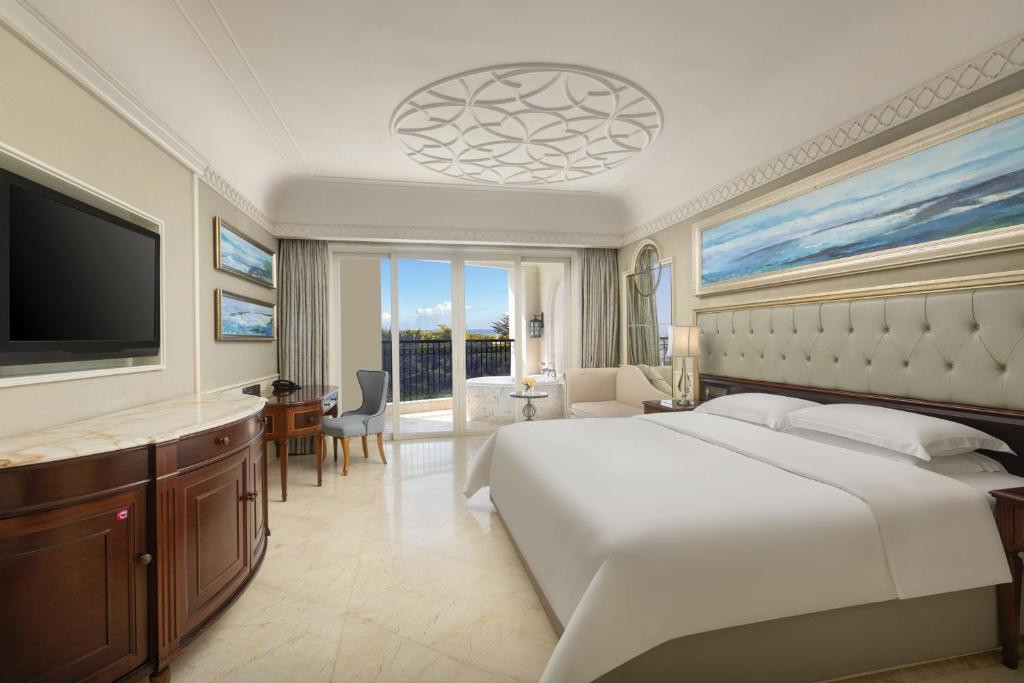 CROWNE PLAZA RESORT SANYA BAY