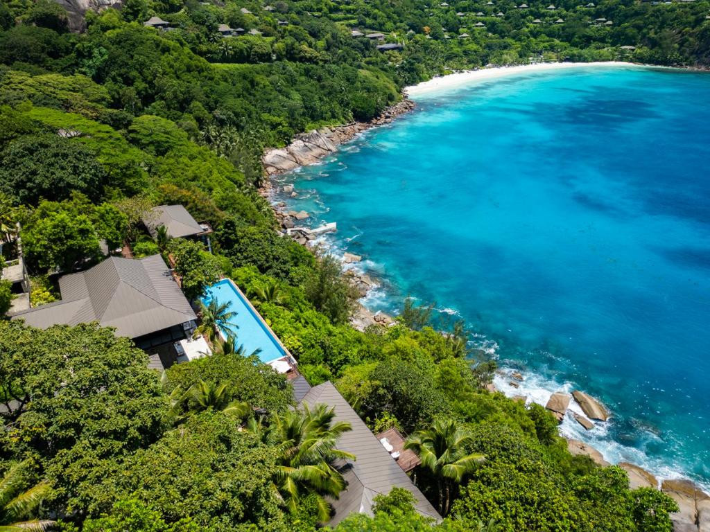 FOUR SEASONS RESORT SEYCHELLES