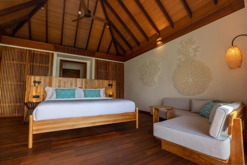 MELIA WHALE LAGOON MALDIVES