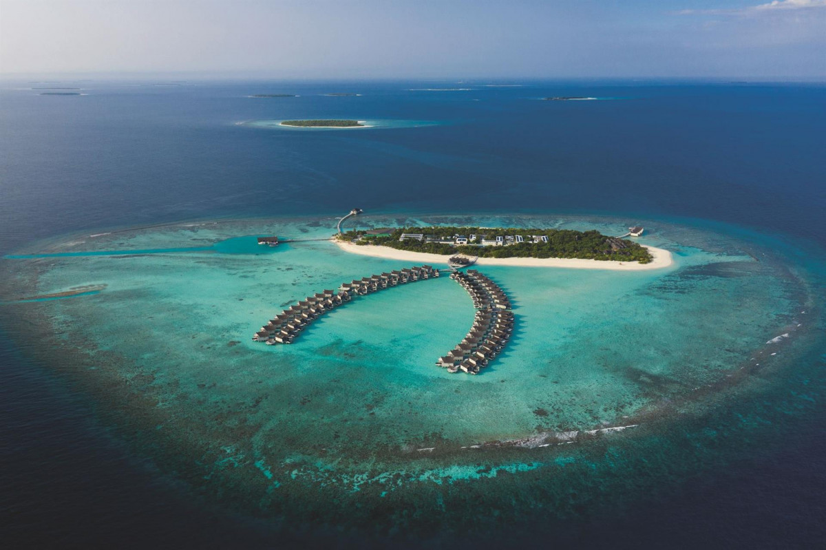 KUREDHIVARU RESORT & SPA (EX.MOVENPICK RESORT KUREDHIVARU MALDIVES)