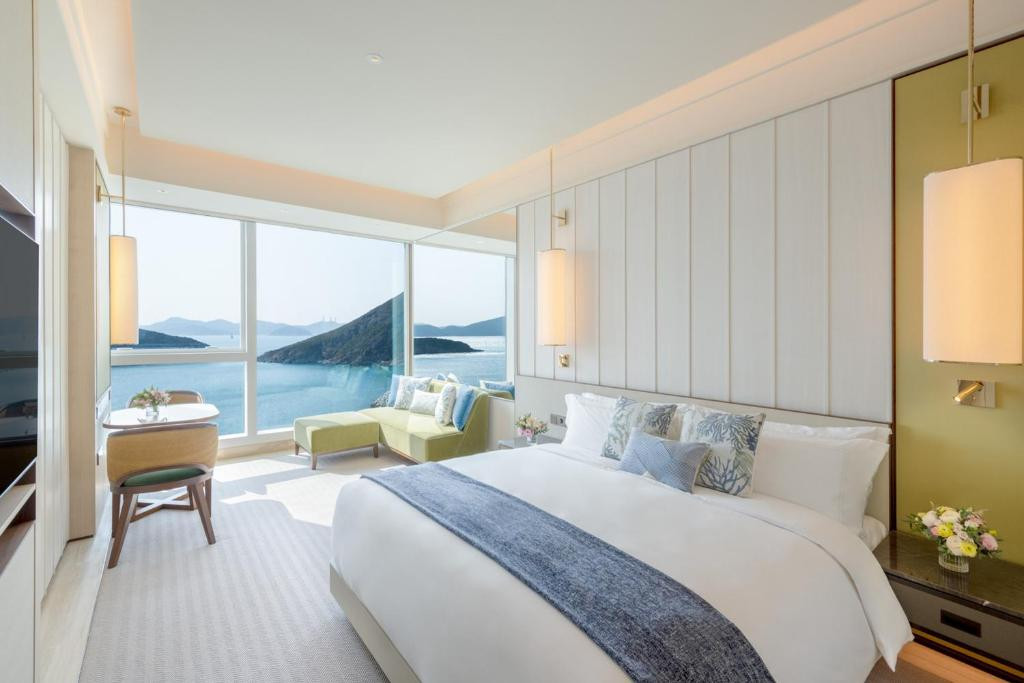 THE FULLERTON OCEAN PARK HOTEL HONG KONG