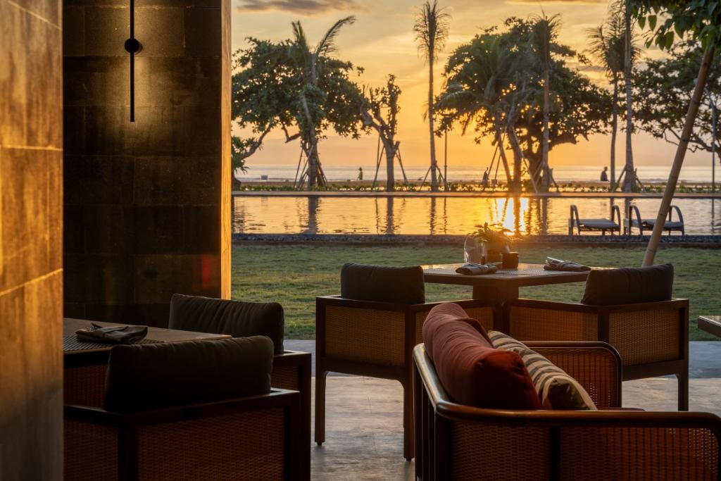 BALI BEACH HOTEL