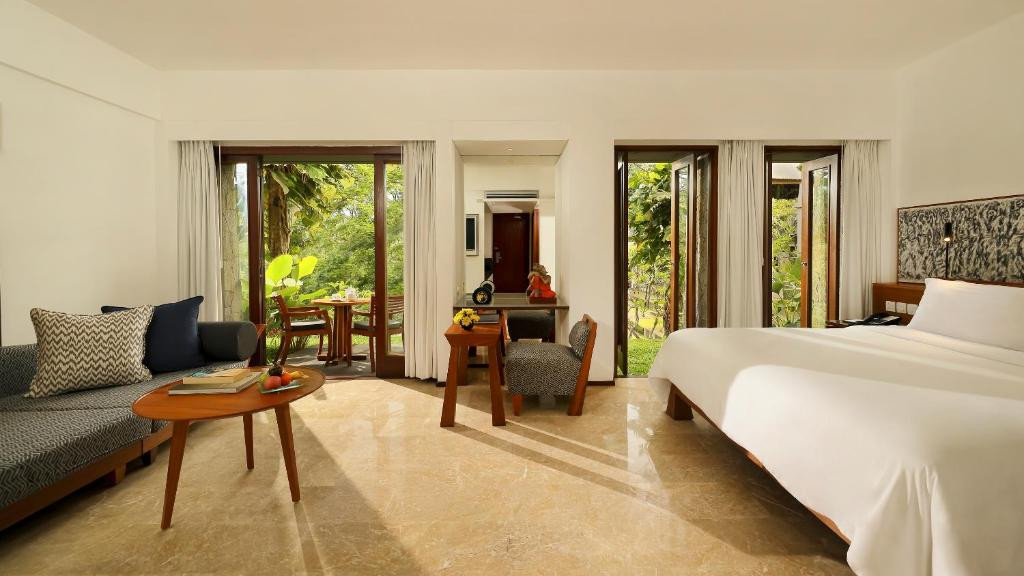 MAYA UBUD RESORT & SPA