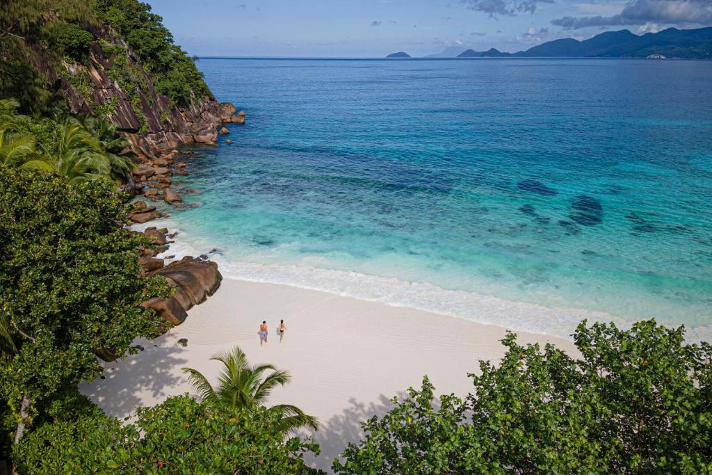 FOUR SEASONS RESORT SEYCHELLES