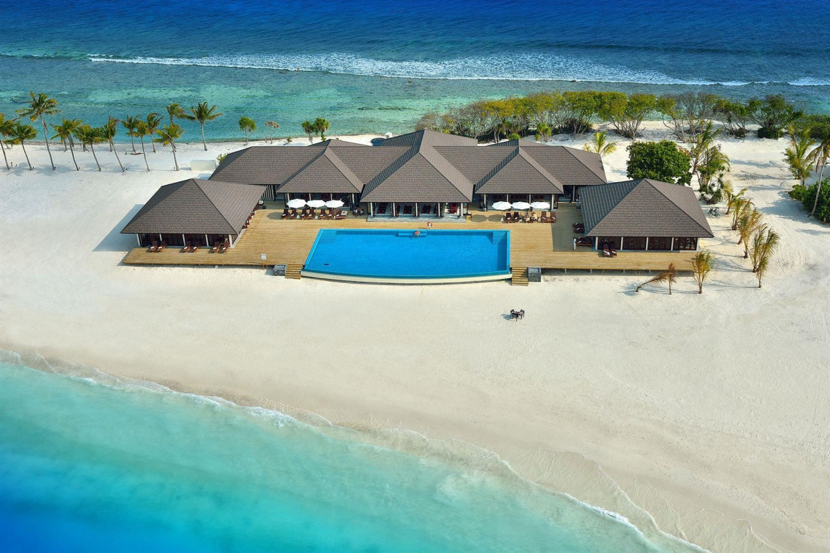 ATMOSPHERE KANIFUSHI