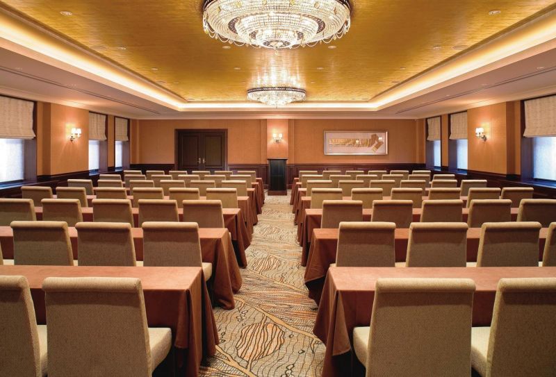 MANDARIN ORIENTAL