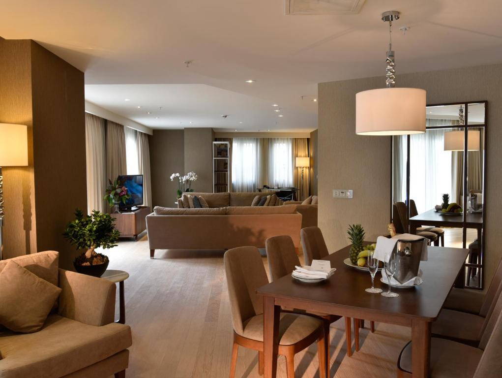 CVK PARK PRESTIGE SUITES