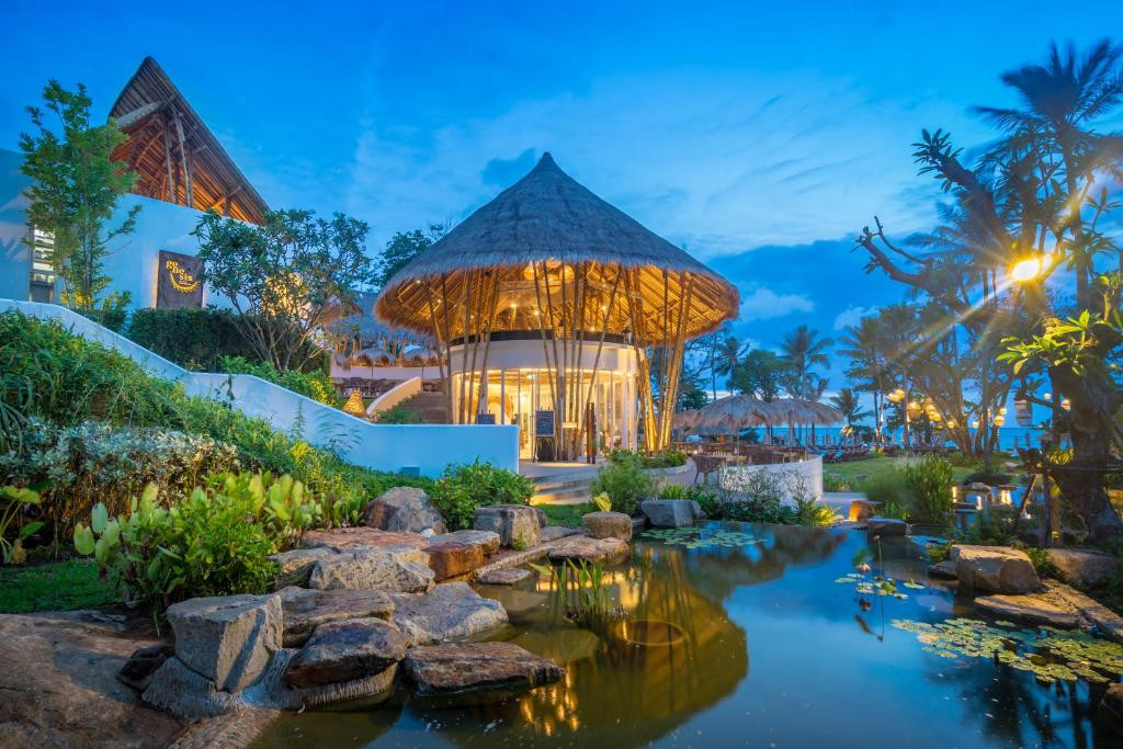 EDEN BEACH RESORT & SPA