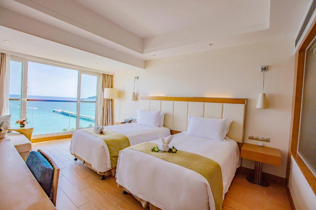 OCEAN VIEW RESORT YALONG BAY