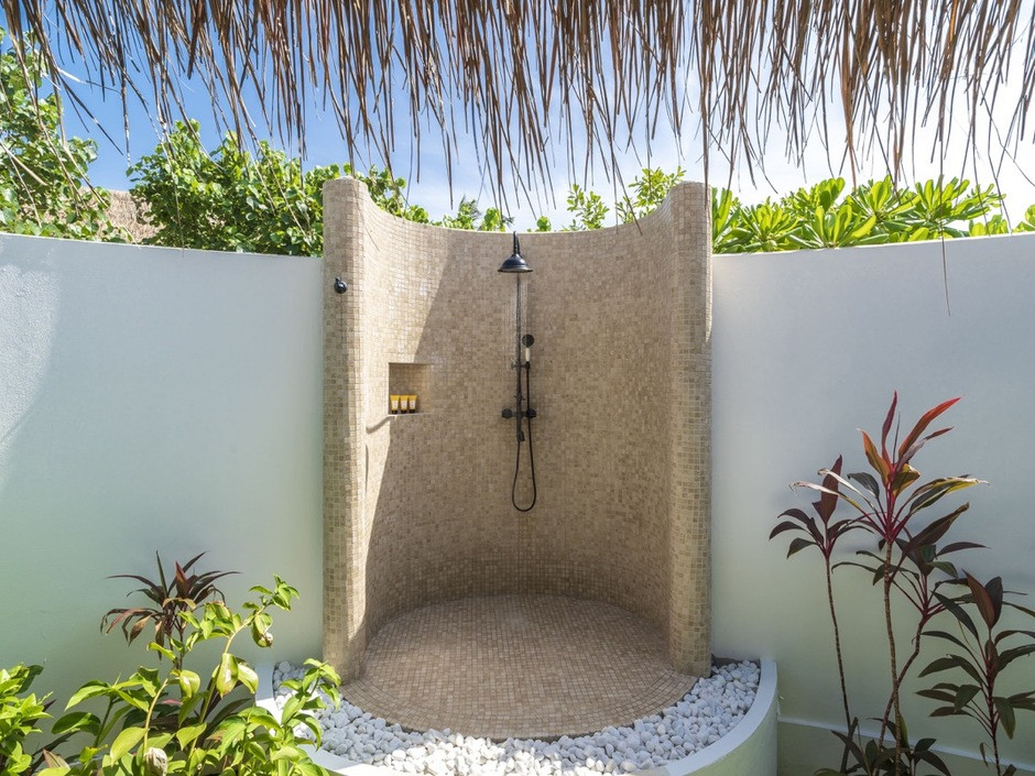 MILAIDHOO ISLAND