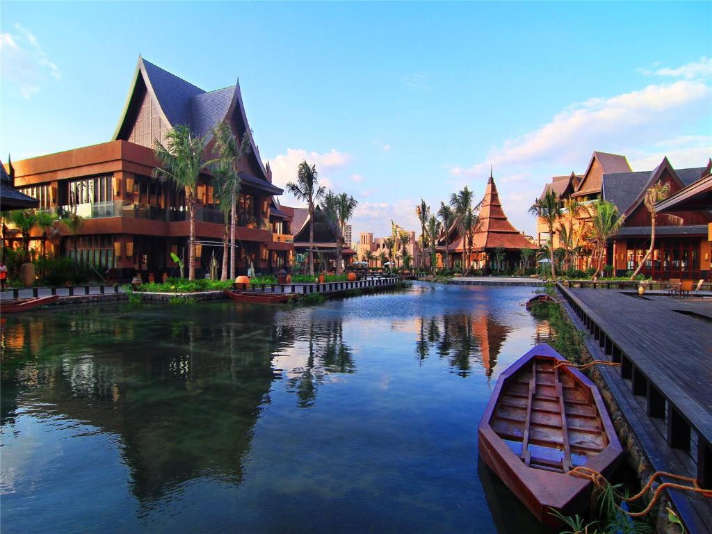 MANGROVE TREE RESORT WORLD