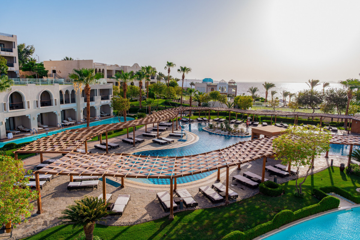 POSH CLUB SUNRISE ARABIAN BEACH RESORT