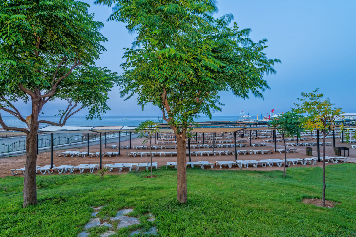 ROYAL ATLANTIS SPA & RESORT