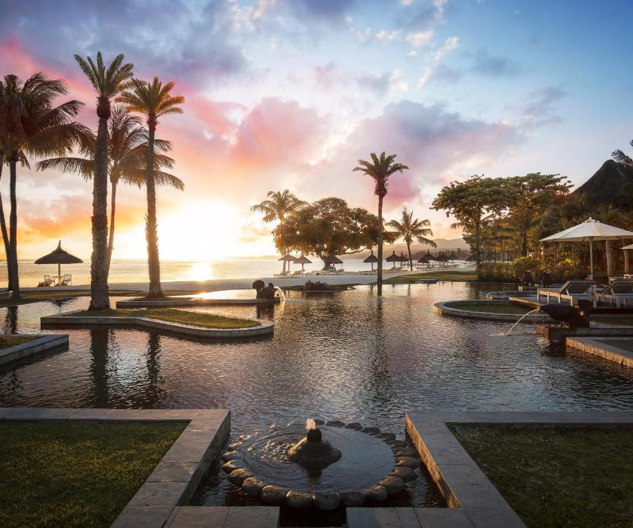 SHANTI MAURICE RESORT & SPA