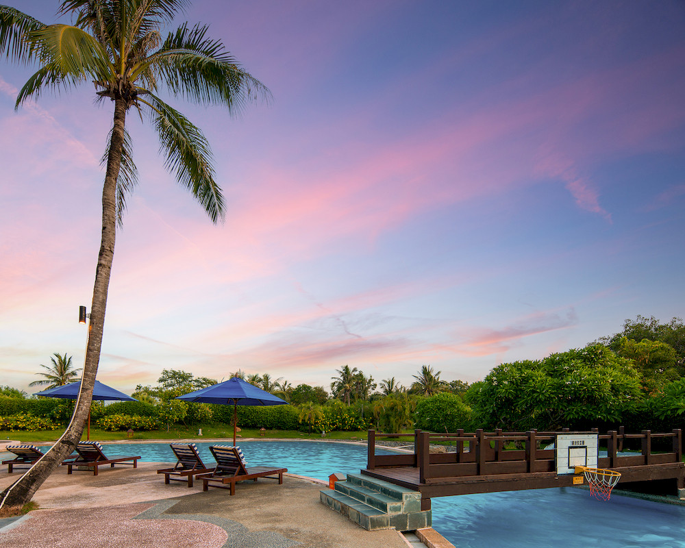 PALM BEACH RESORT YALONG BAY SANYA