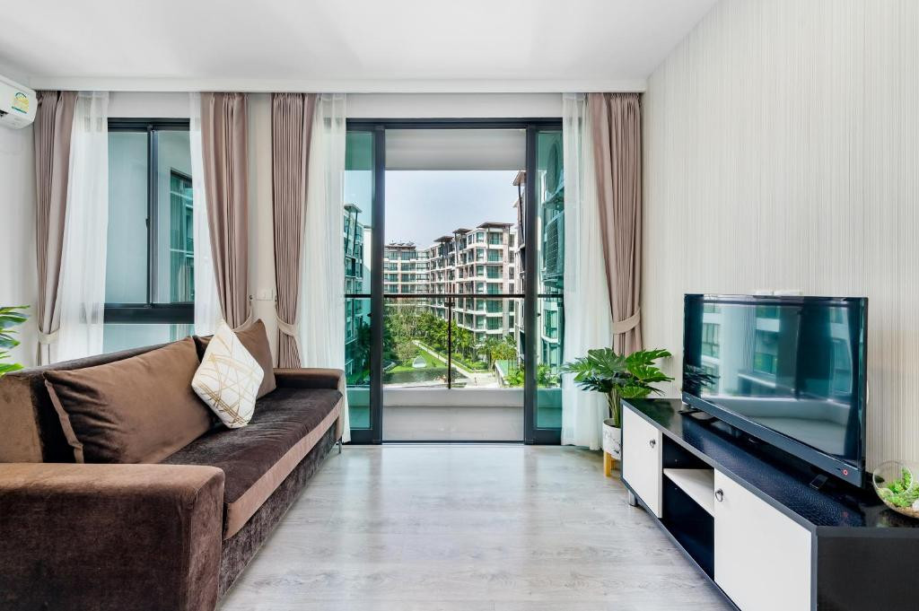WYNDHAM PHUKET AIRPORT