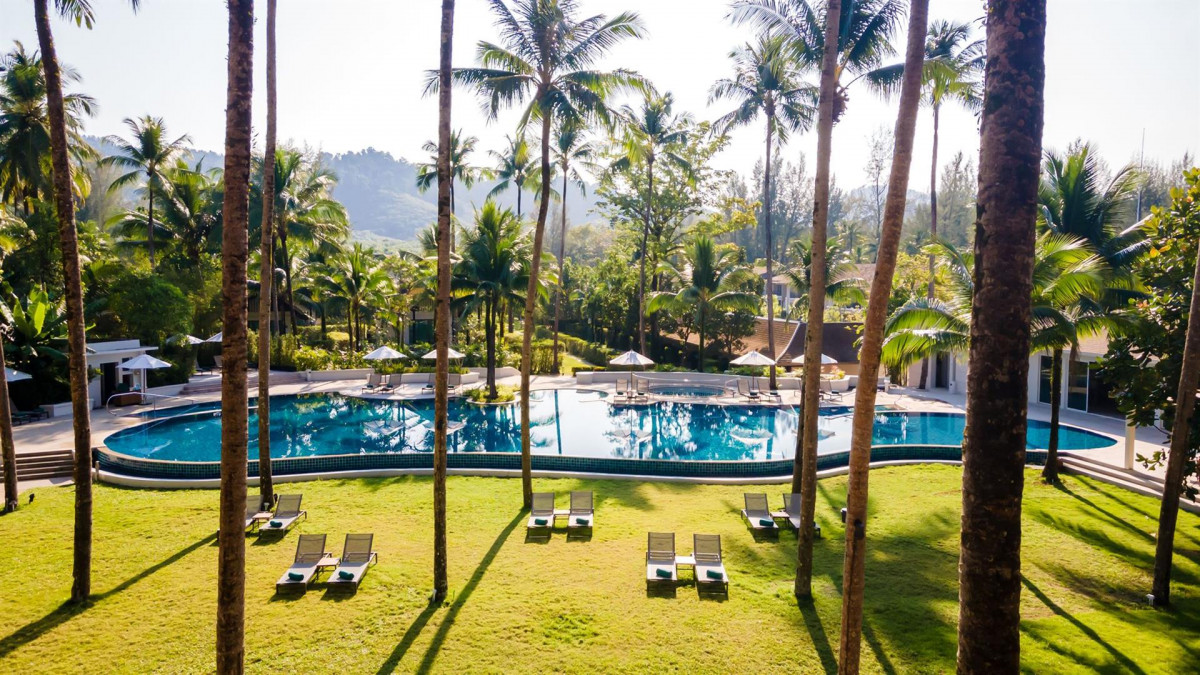 OUTRIGGER KHAO LAK BEACH RESORT