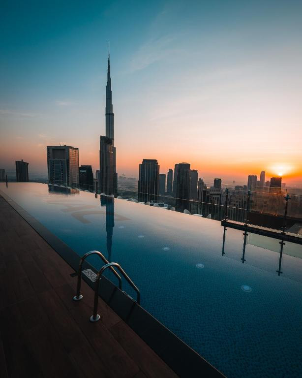 PARAMOUNT HOTEL MIDTOWN DUBAI