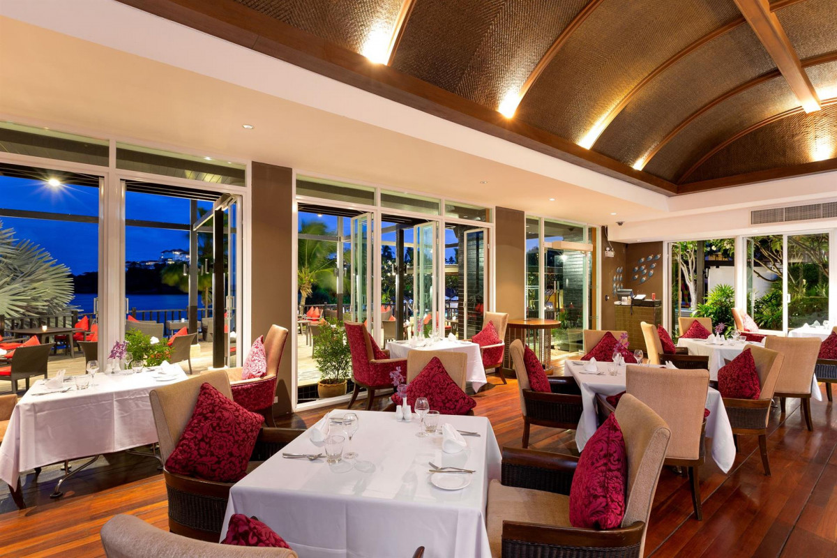 PULLMAN PHUKET PANWA BEACH RESORT